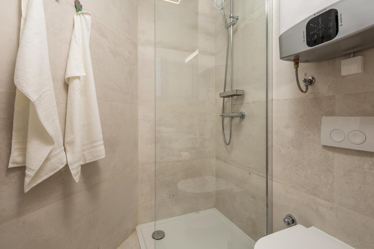 Luxury City Center Apartment -50M To The Sea Opatija Zewnętrze zdjęcie
