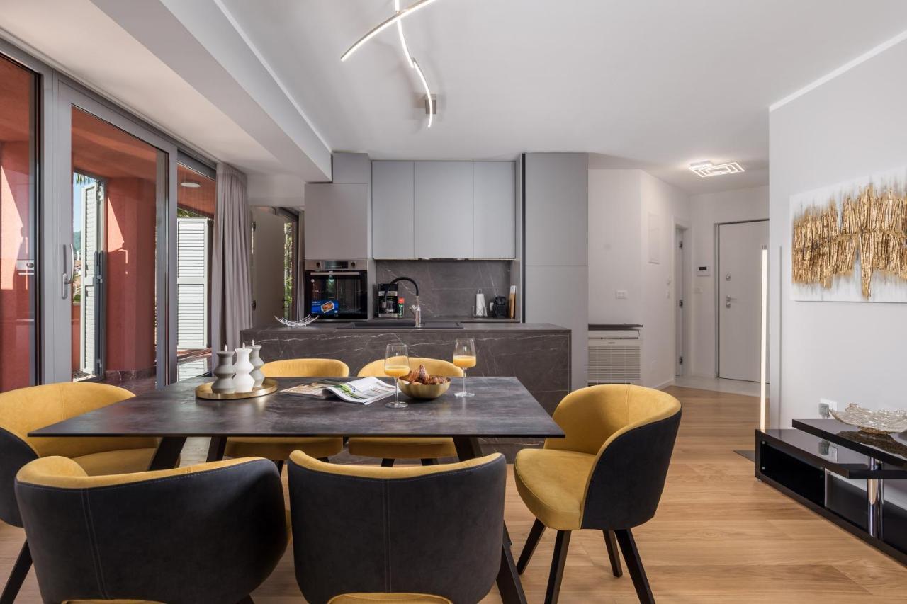 Luxury City Center Apartment -50M To The Sea Opatija Zewnętrze zdjęcie